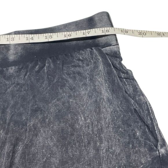 Torrid Crop Pull-On Wide Leg Super Soft High-Rise Stretchy Waist Culotte Pants - Picture 4 of 7